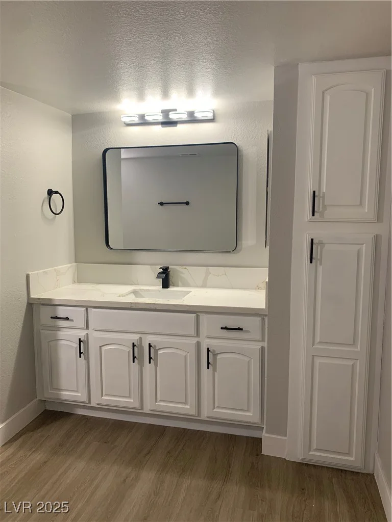 8101 Flamingo, Las Vegas, NV 89147