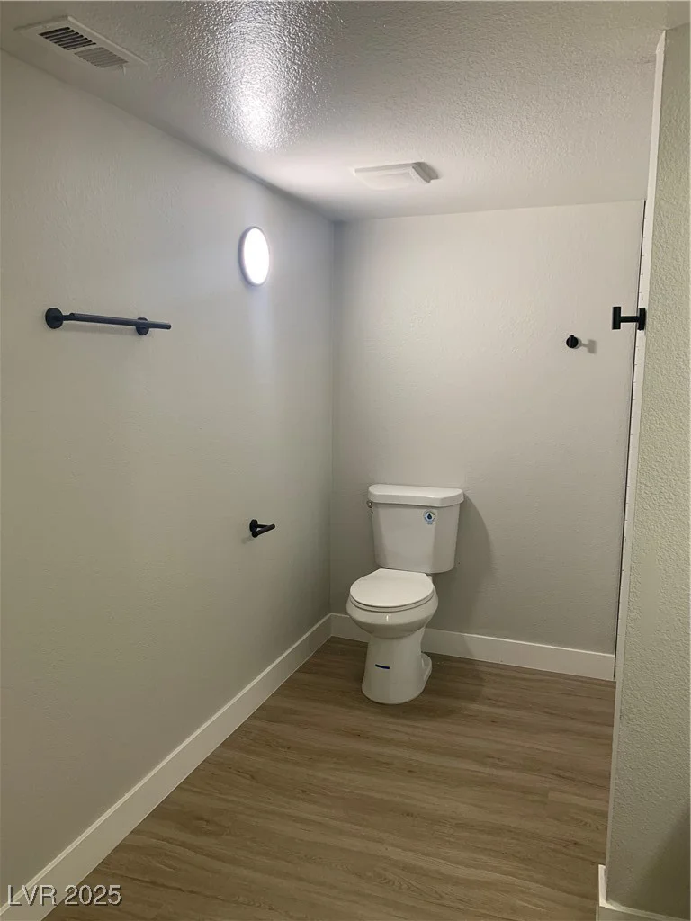8101 Flamingo, Las Vegas, NV 89147