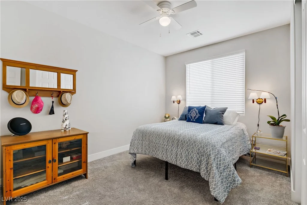129 Barton Bay, North Las Vegas, NV 89031