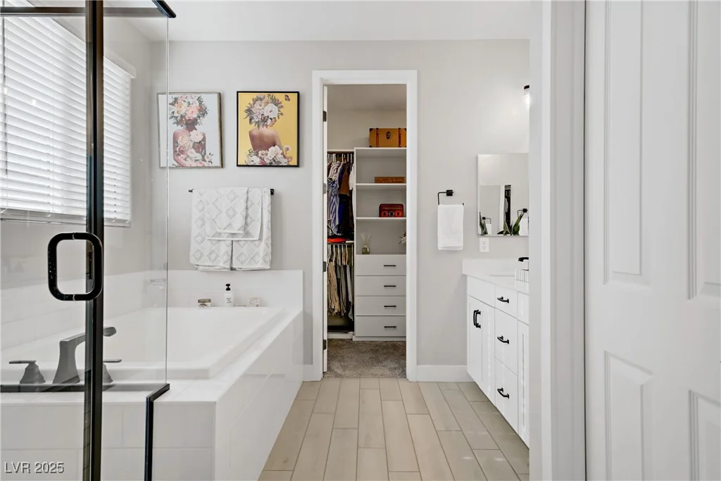 129 Barton Bay, North Las Vegas, NV 89031