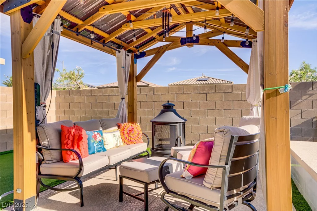 129 Barton Bay, North Las Vegas, NV 89031