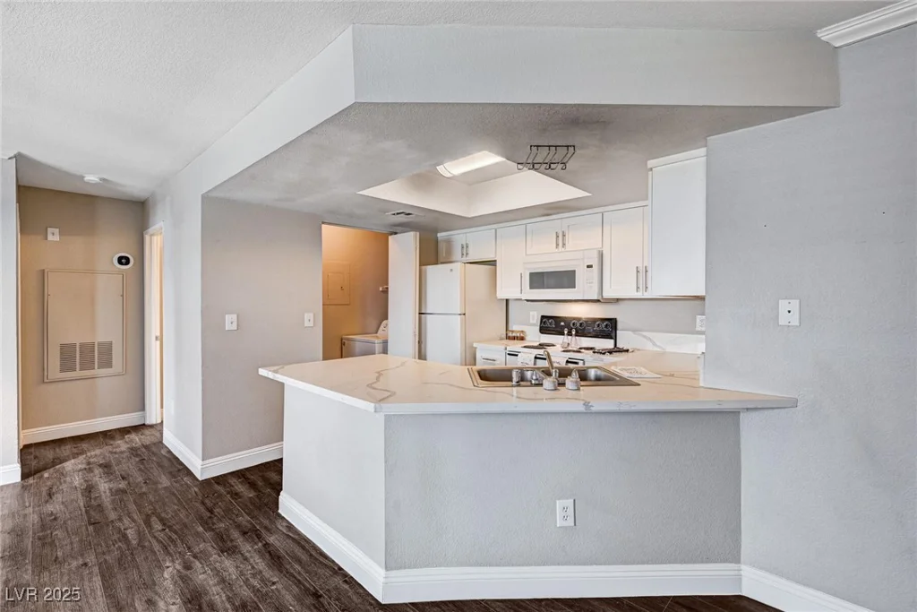 8600 Charleston, Las Vegas, NV 89117