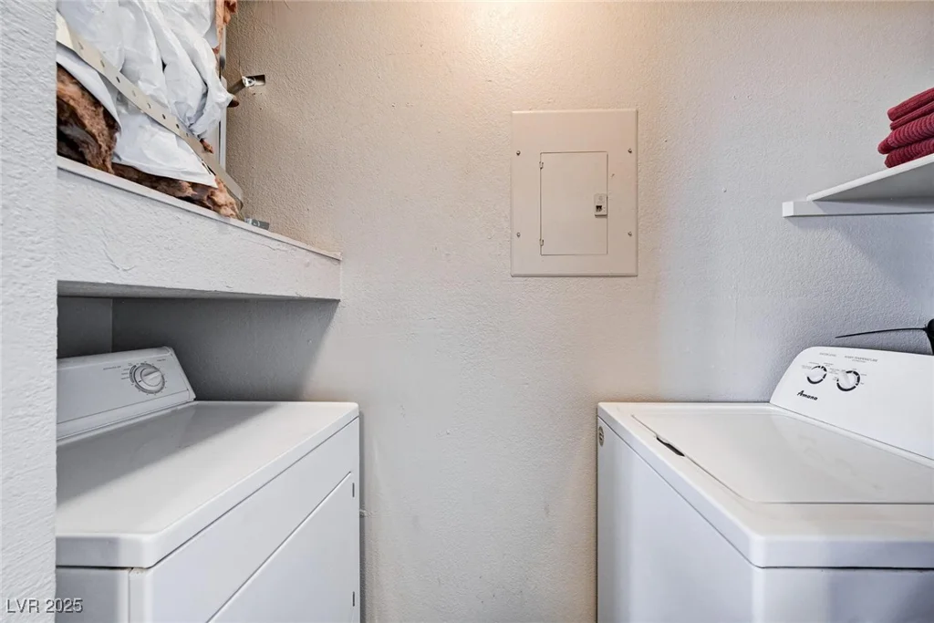 8600 Charleston, Las Vegas, NV 89117