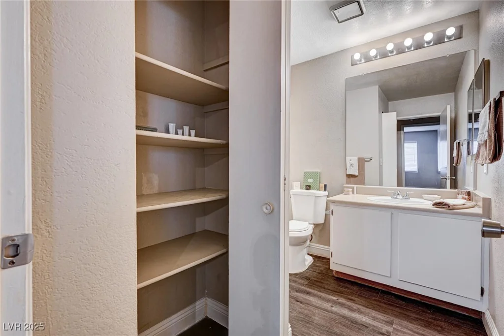 8600 Charleston, Las Vegas, NV 89117