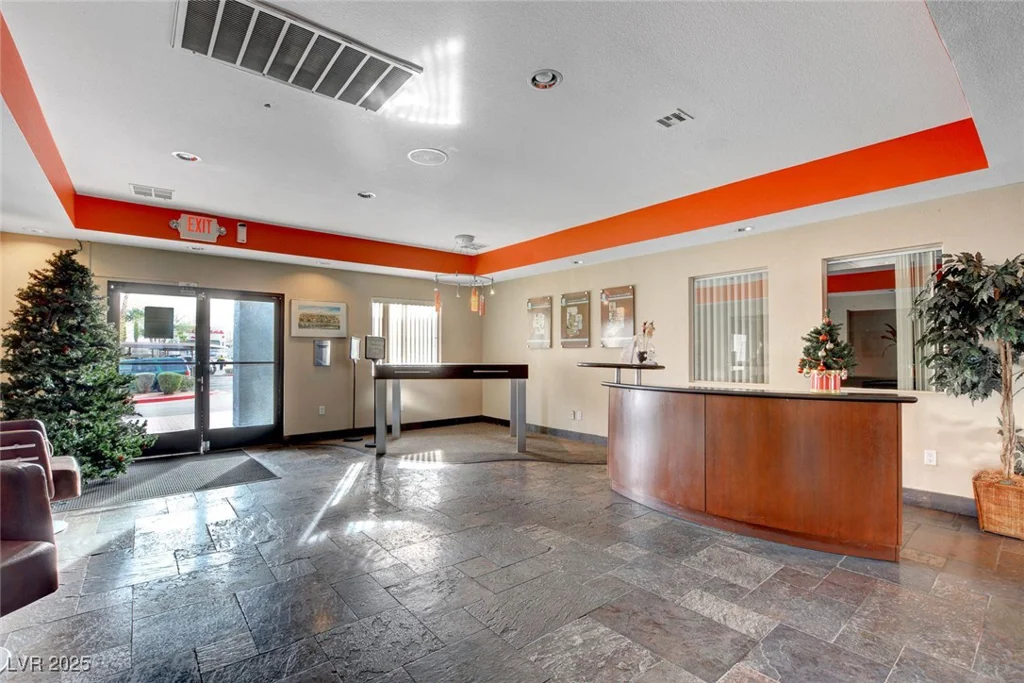 8600 Charleston, Las Vegas, NV 89117
