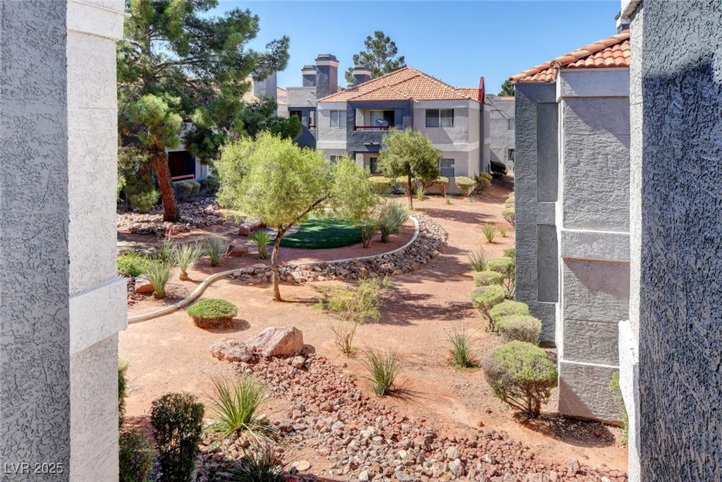 8600 Charleston, Las Vegas, NV 89117