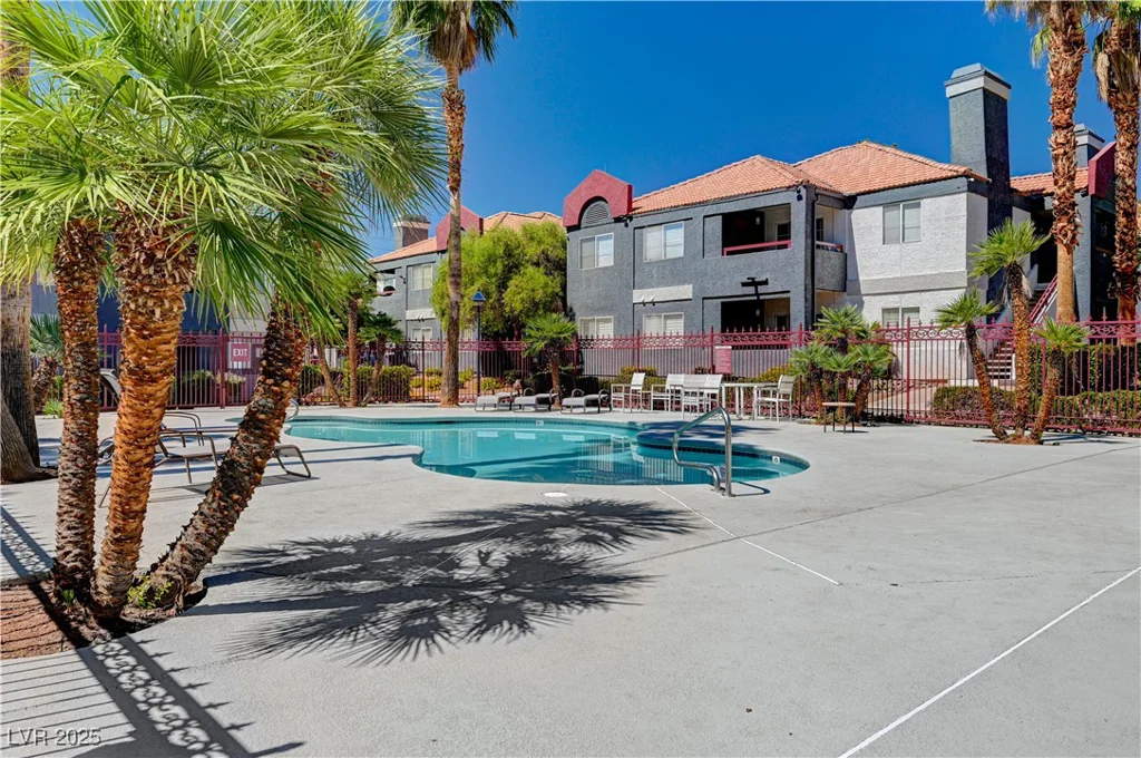 8600 Charleston, Las Vegas, NV 89117