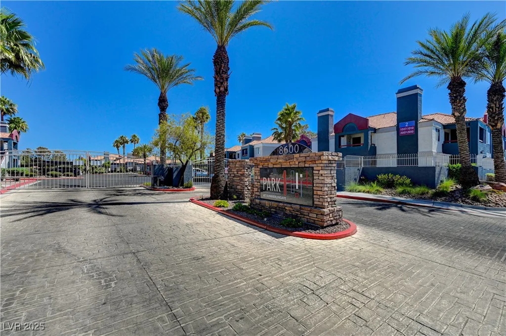 8600 Charleston, Las Vegas, NV 89117