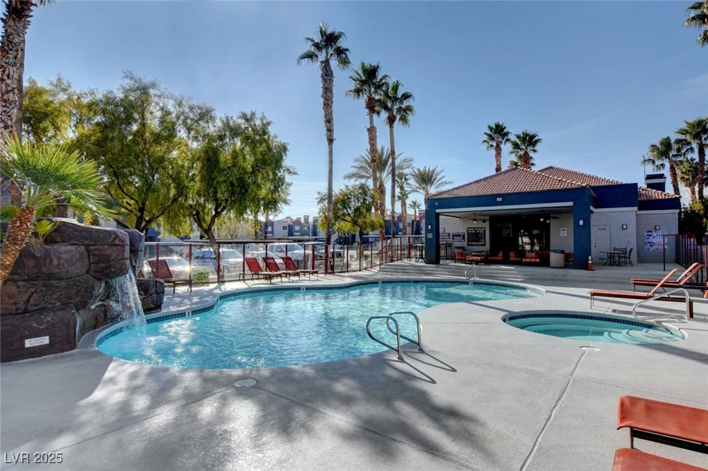8600 Charleston, Las Vegas, NV 89117