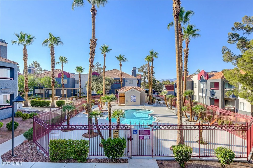 8600 Charleston, Las Vegas, NV 89117