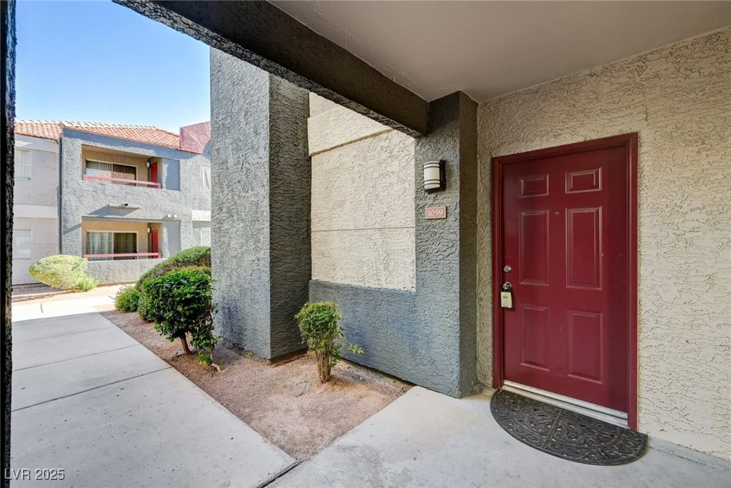 8600 Charleston, Las Vegas, NV 89117