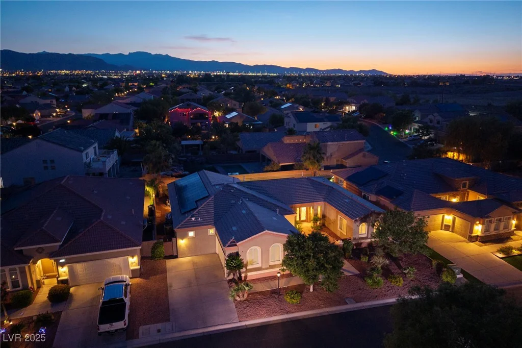 8149 Villa De La Playa, Las Vegas, NV 89131