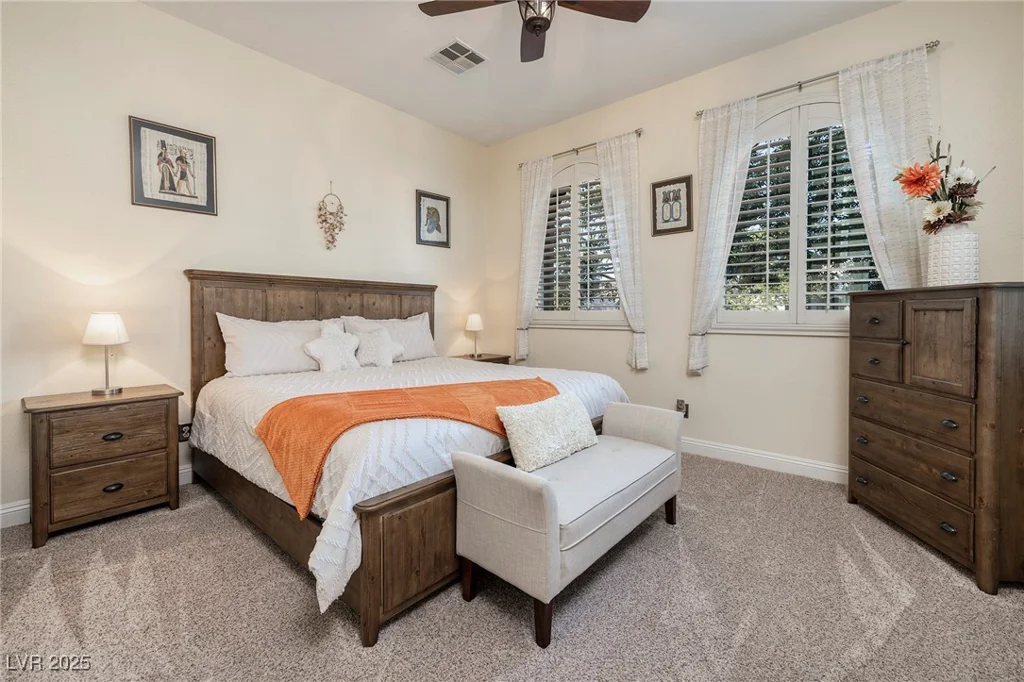 8149 Villa De La Playa, Las Vegas, NV 89131