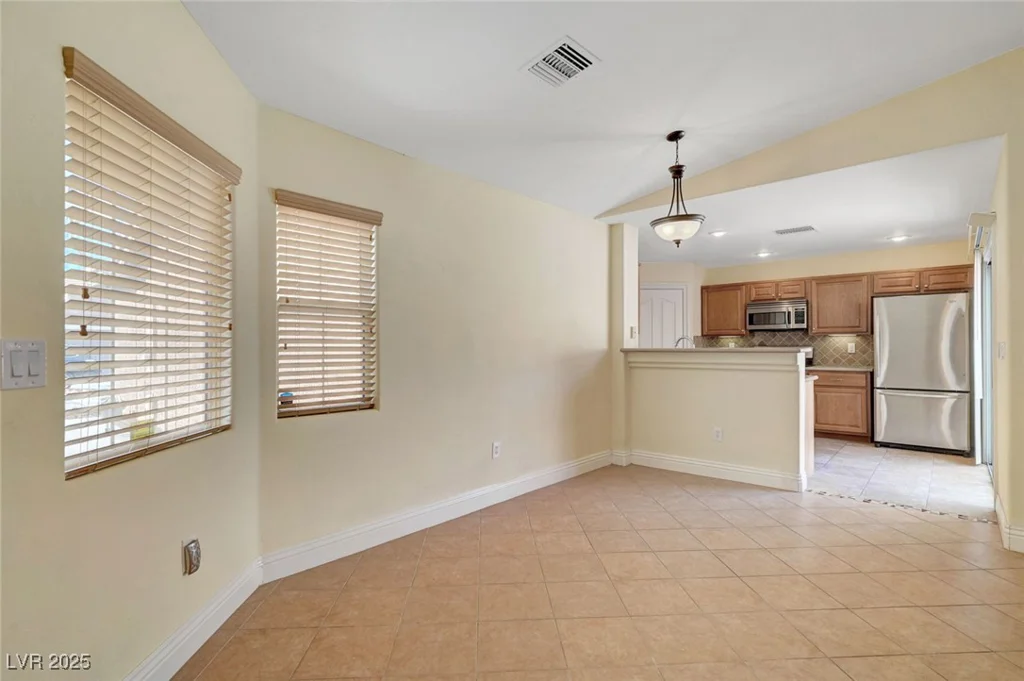 4841 Raw Umber, Las Vegas, NV 89131