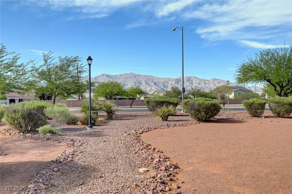 4841 Raw Umber, Las Vegas, NV 89131