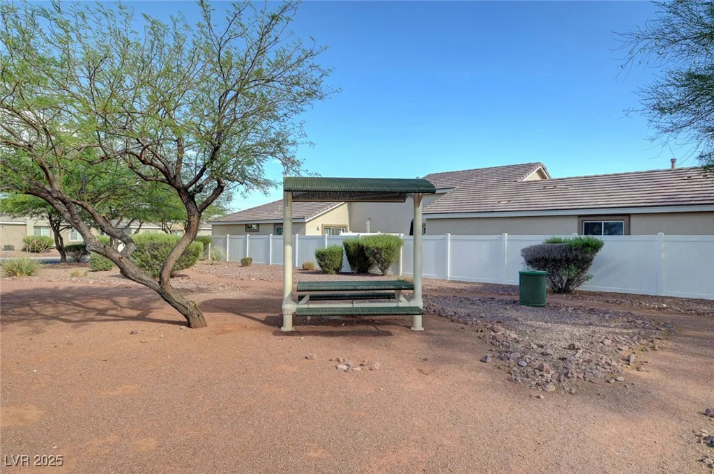 4841 Raw Umber, Las Vegas, NV 89131