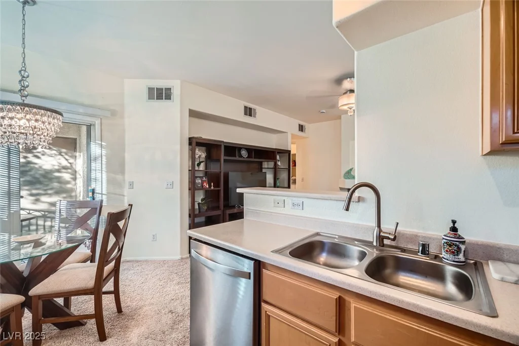 9050 Warm Springs, Las Vegas, NV 89148