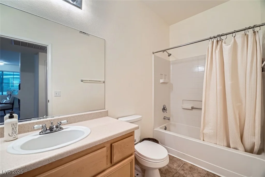 9050 Warm Springs, Las Vegas, NV 89148