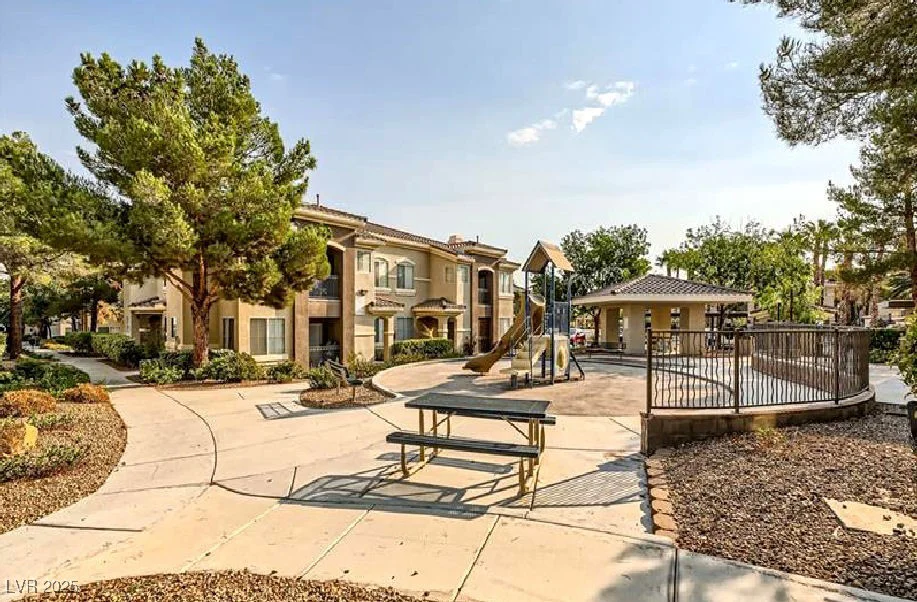9050 Warm Springs, Las Vegas, NV 89148