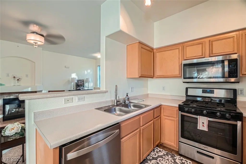 9050 Warm Springs, Las Vegas, NV 89148