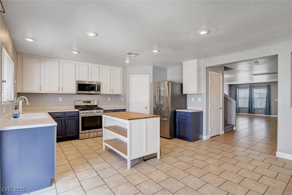 262 CALVINO, Las Vegas, NV 89183