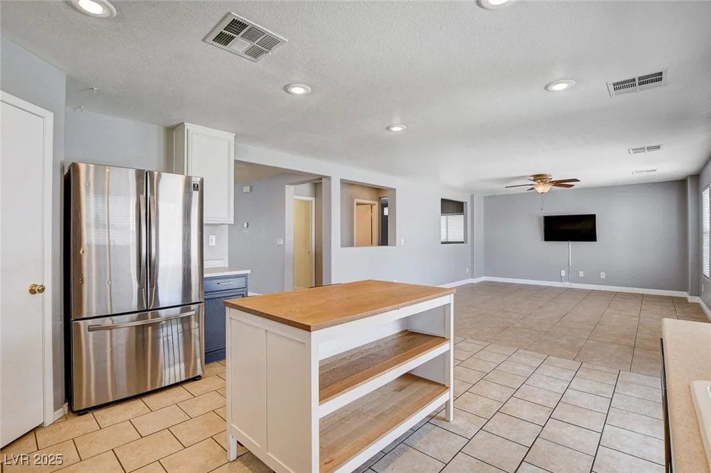 262 CALVINO, Las Vegas, NV 89183