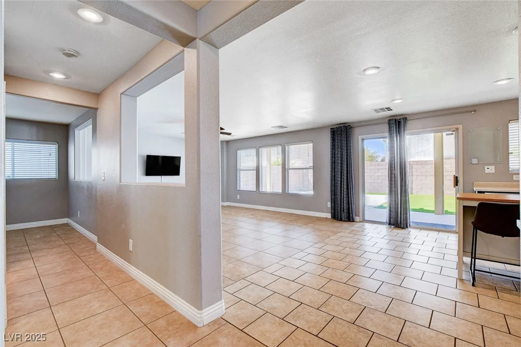 262 CALVINO, Las Vegas, NV 89183