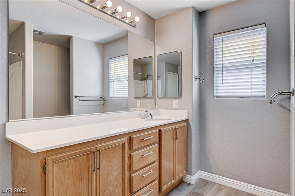 262 CALVINO, Las Vegas, NV 89183