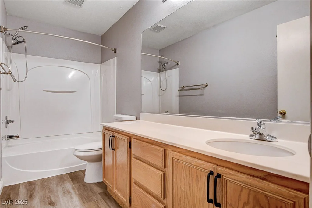 262 CALVINO, Las Vegas, NV 89183