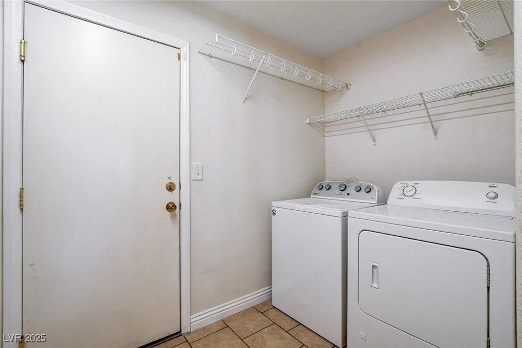 262 CALVINO, Las Vegas, NV 89183