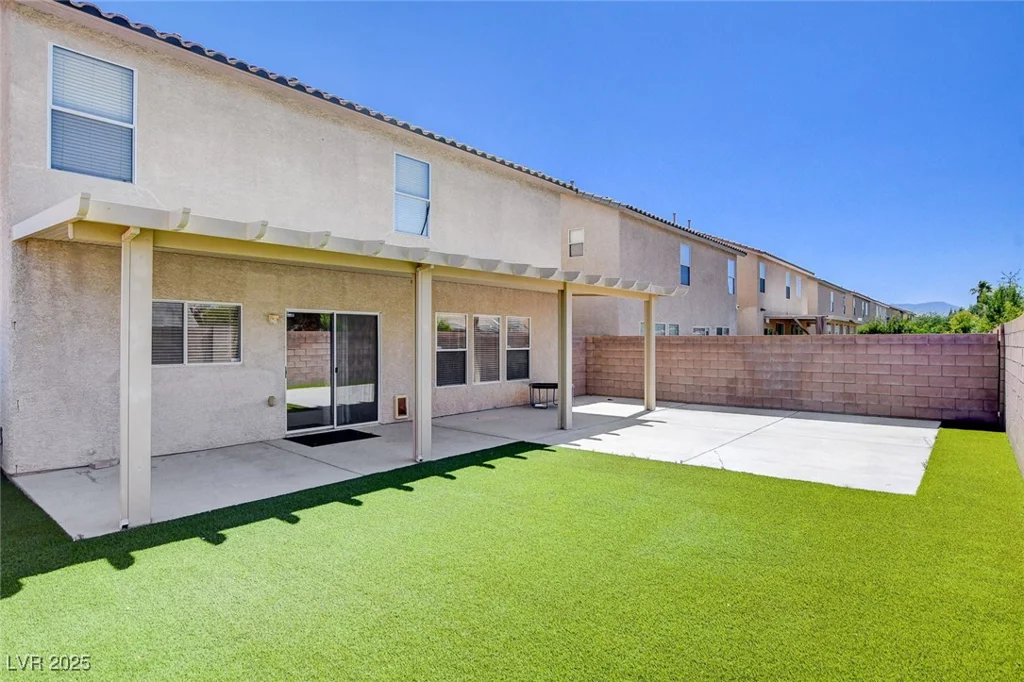 262 CALVINO, Las Vegas, NV 89183