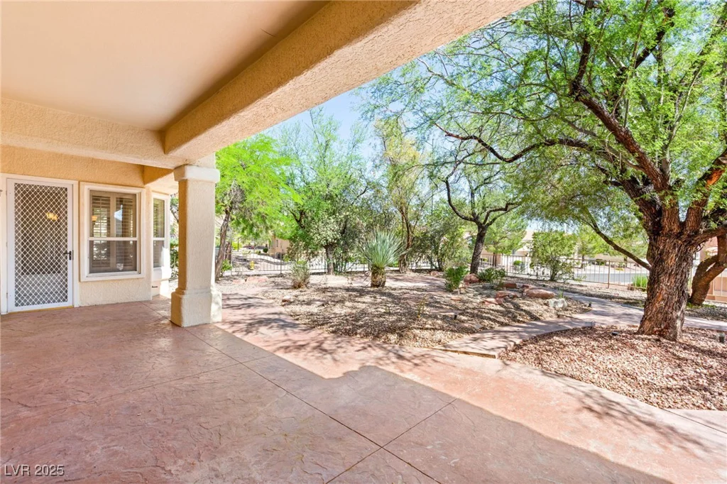 10548 FINDLAY, Las Vegas, NV 89134