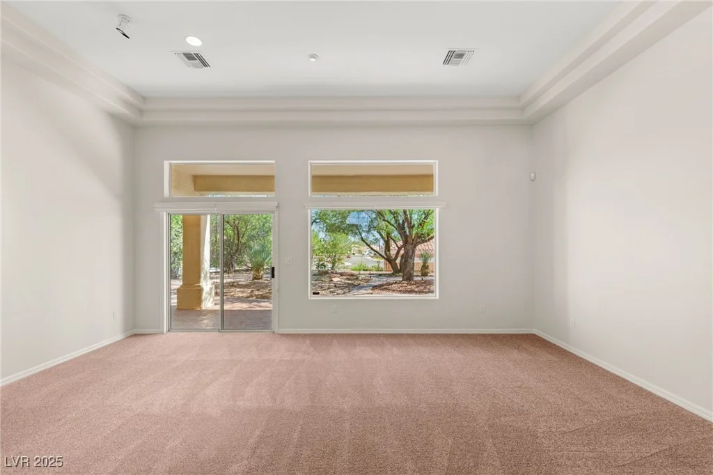 10548 FINDLAY, Las Vegas, NV 89134