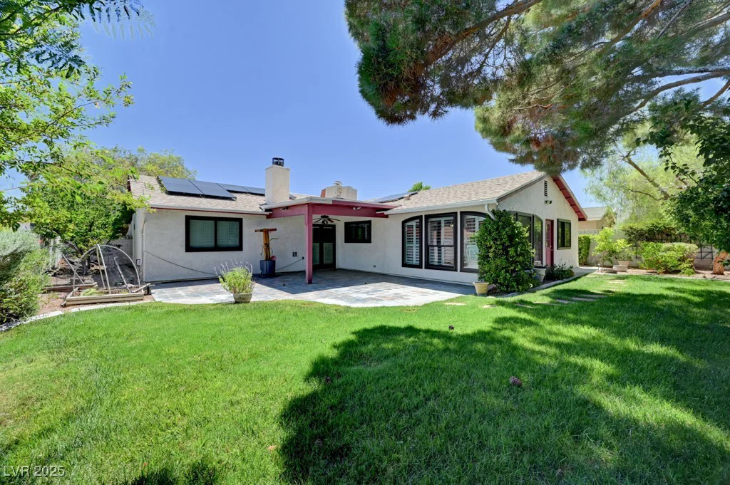 7100 Carrondale, Las Vegas, NV 89128