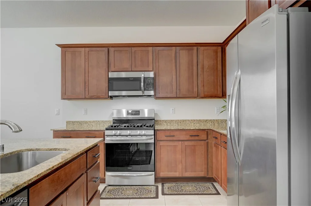 3949 Amanda Bay, North Las Vegas, NV 89081