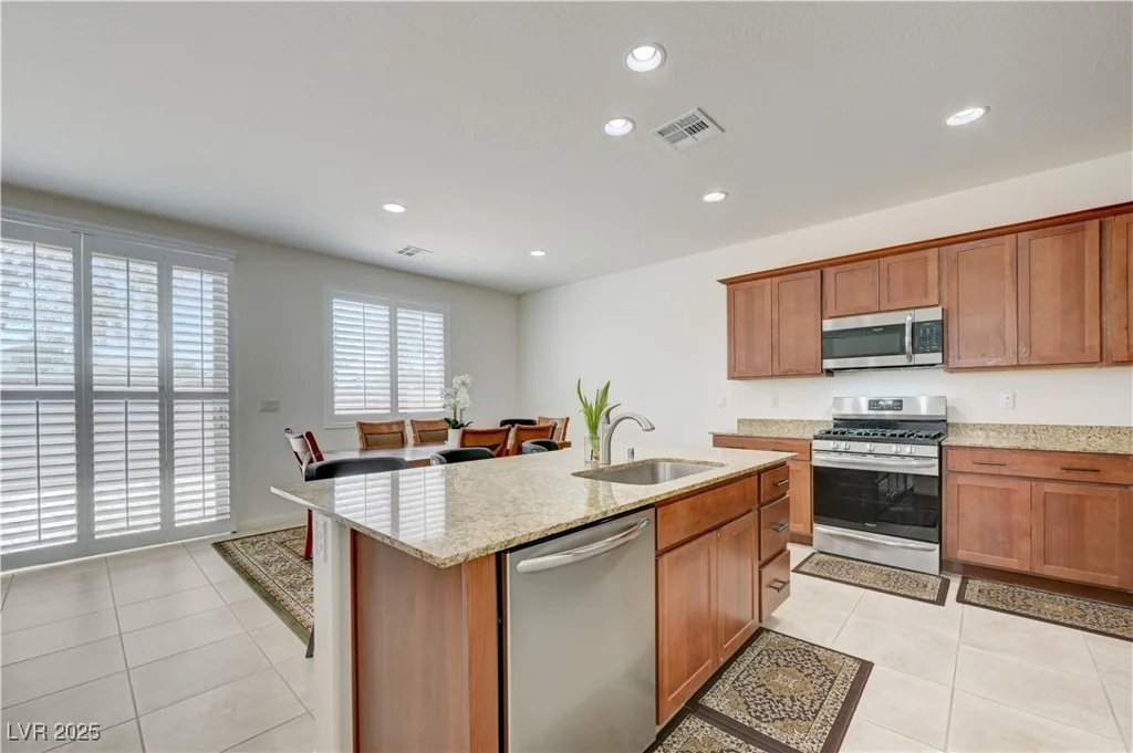3949 Amanda Bay, North Las Vegas, NV 89081