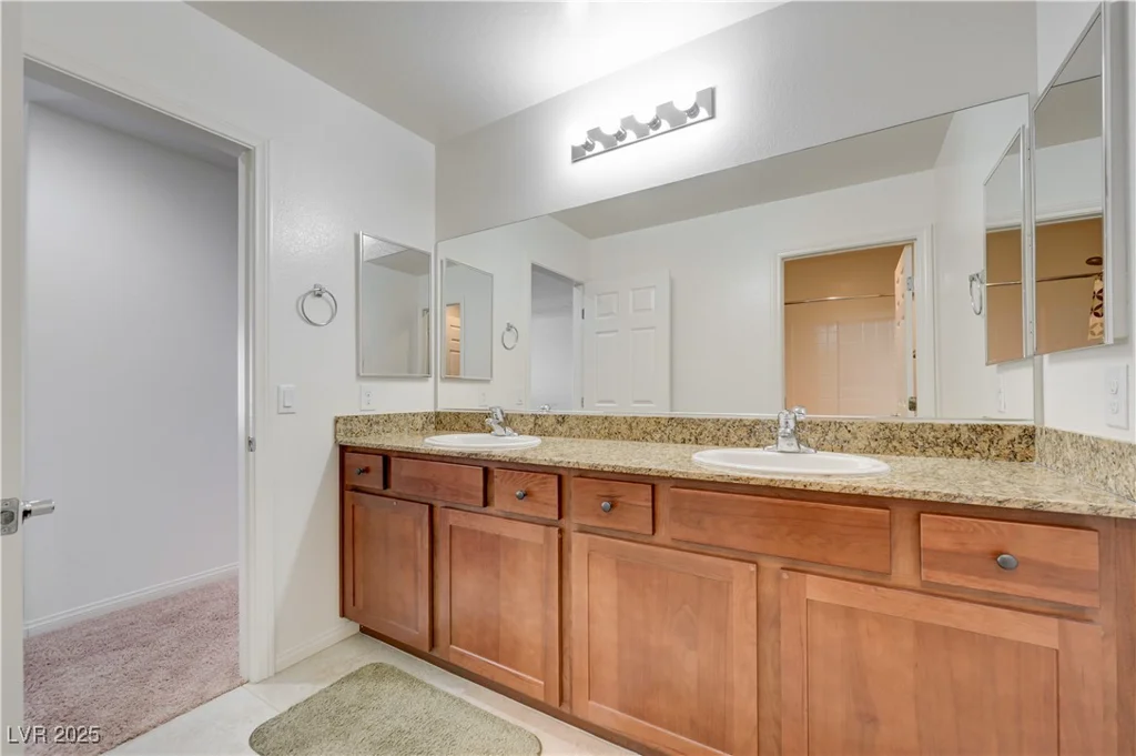 3949 Amanda Bay, North Las Vegas, NV 89081