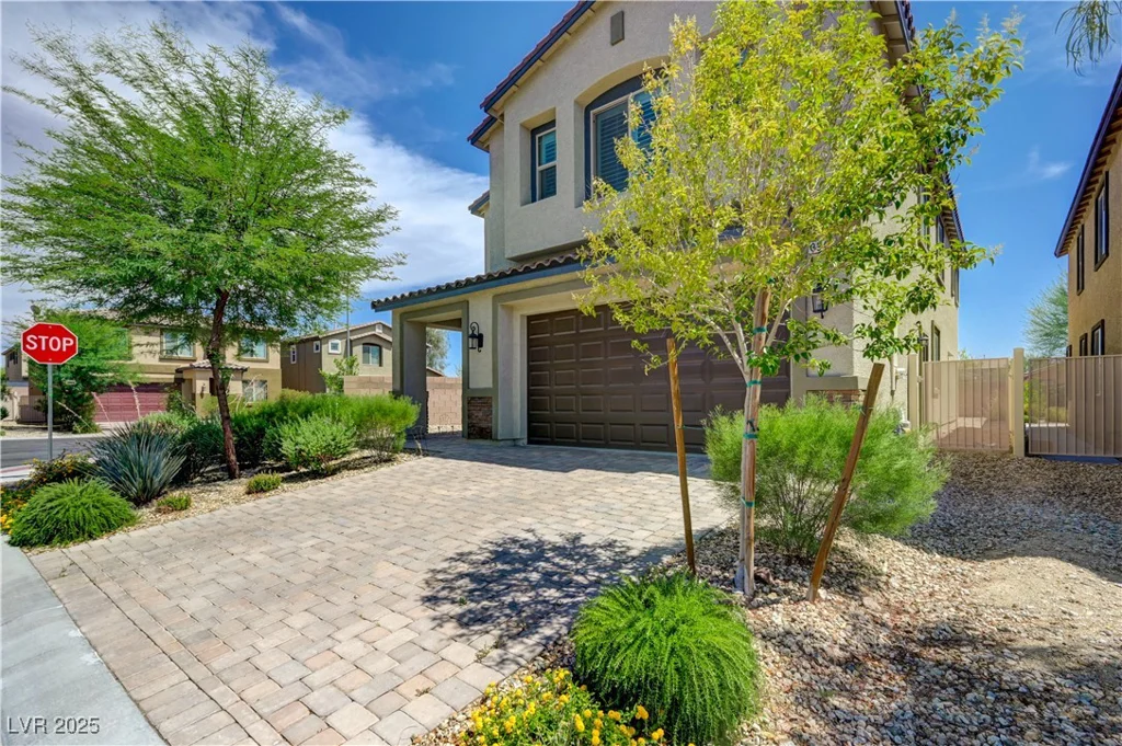 3949 Amanda Bay, North Las Vegas, NV 89081