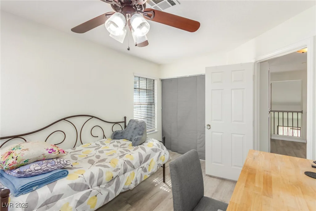 5221 Crooked River, Las Vegas, NV 89149