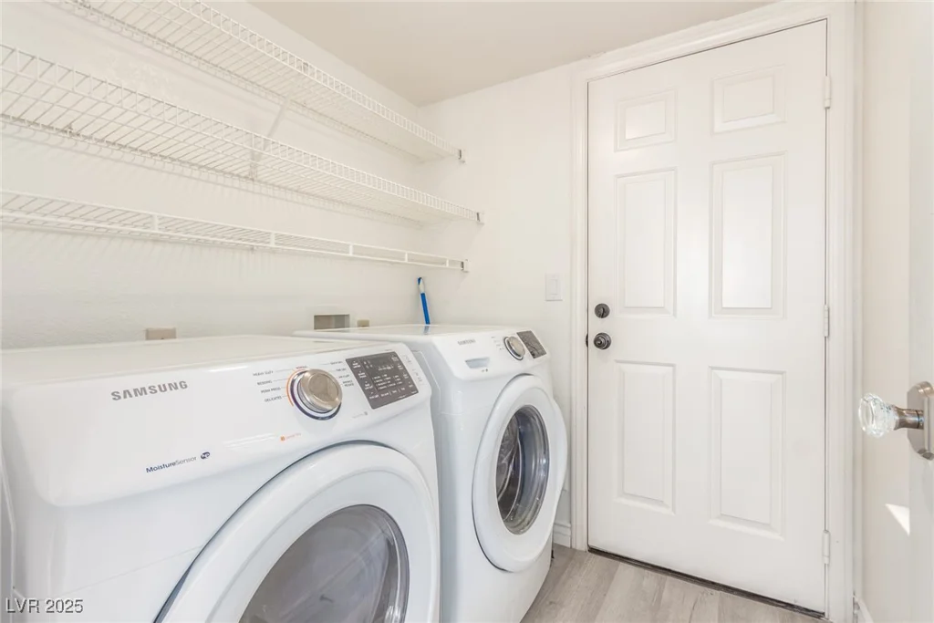 5221 Crooked River, Las Vegas, NV 89149