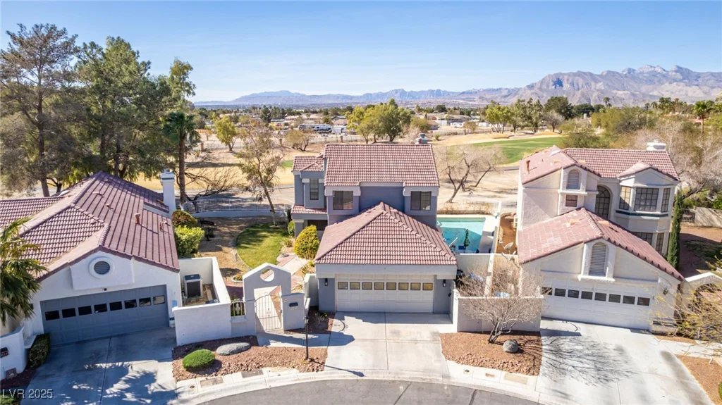 5221 Crooked River, Las Vegas, NV 89149