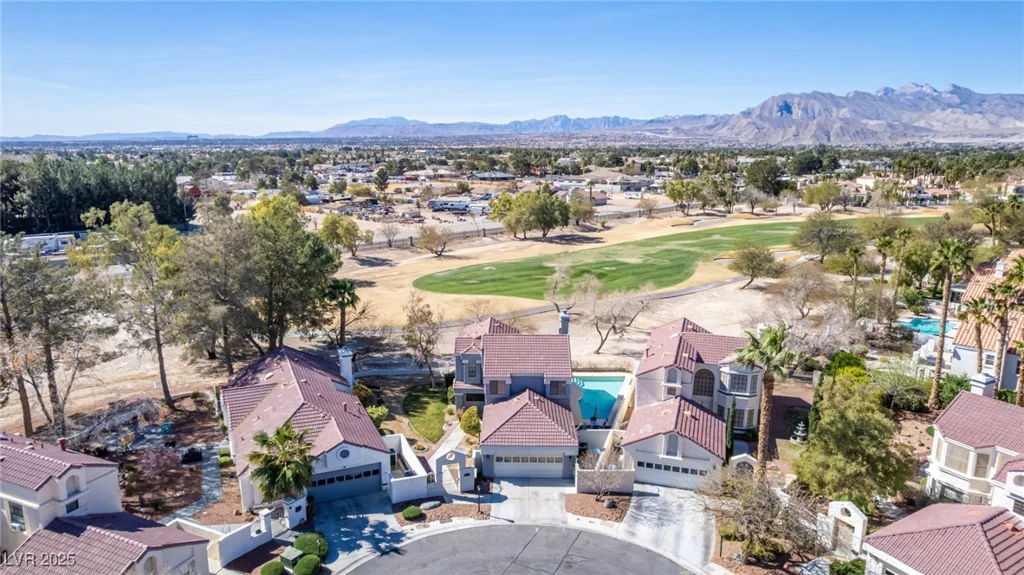 5221 Crooked River, Las Vegas, NV 89149