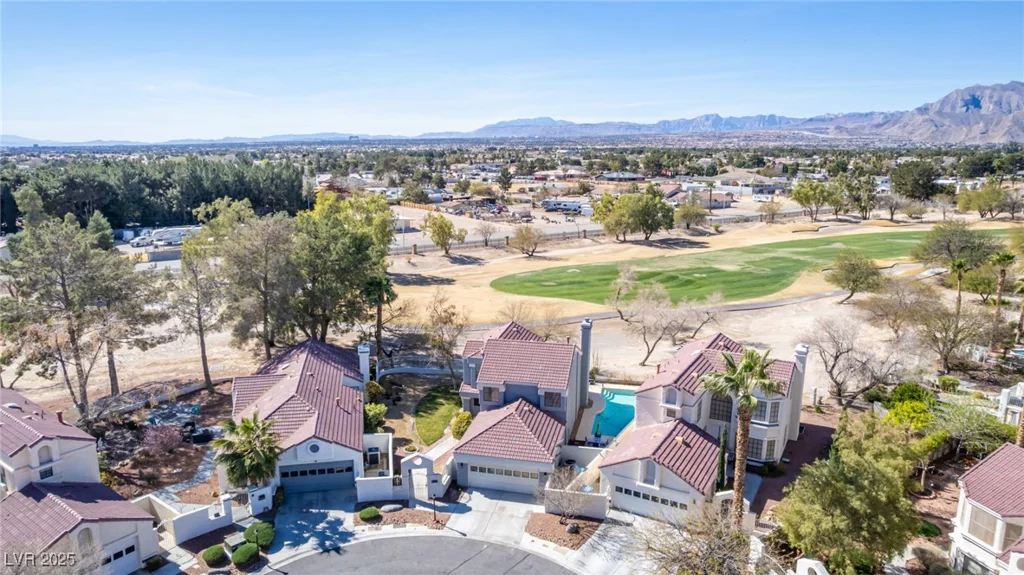 5221 Crooked River, Las Vegas, NV 89149