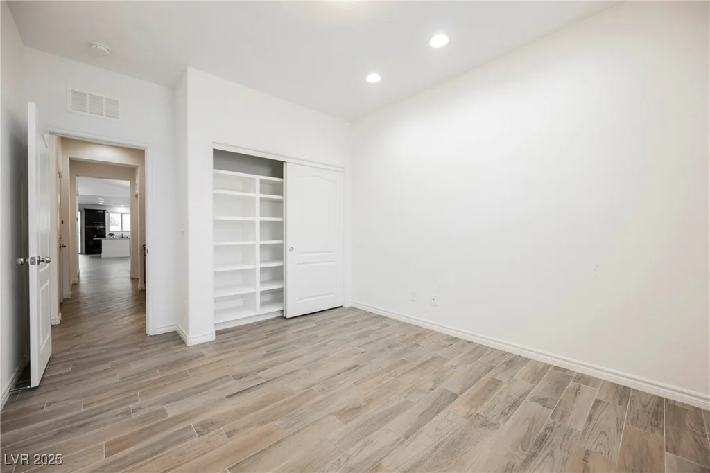 12426 Mosticone, Las Vegas, NV 89141