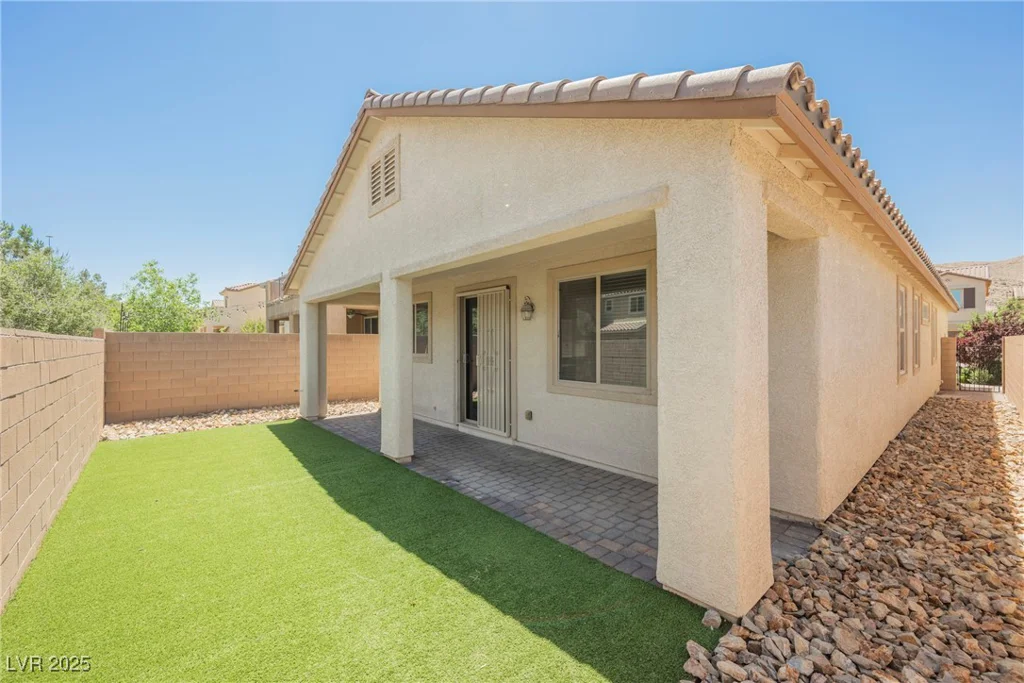 12426 Mosticone, Las Vegas, NV 89141