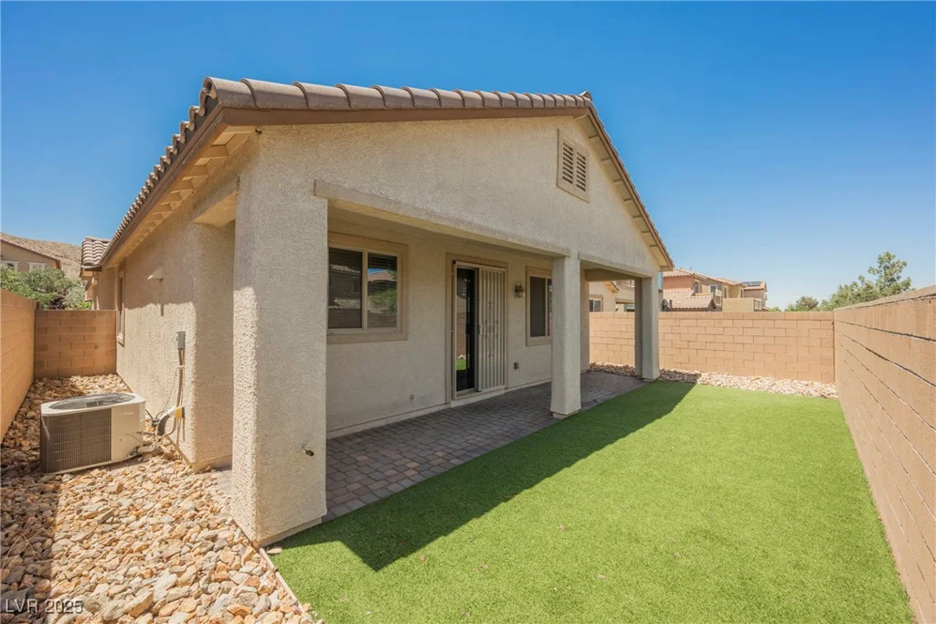 12426 Mosticone, Las Vegas, NV 89141