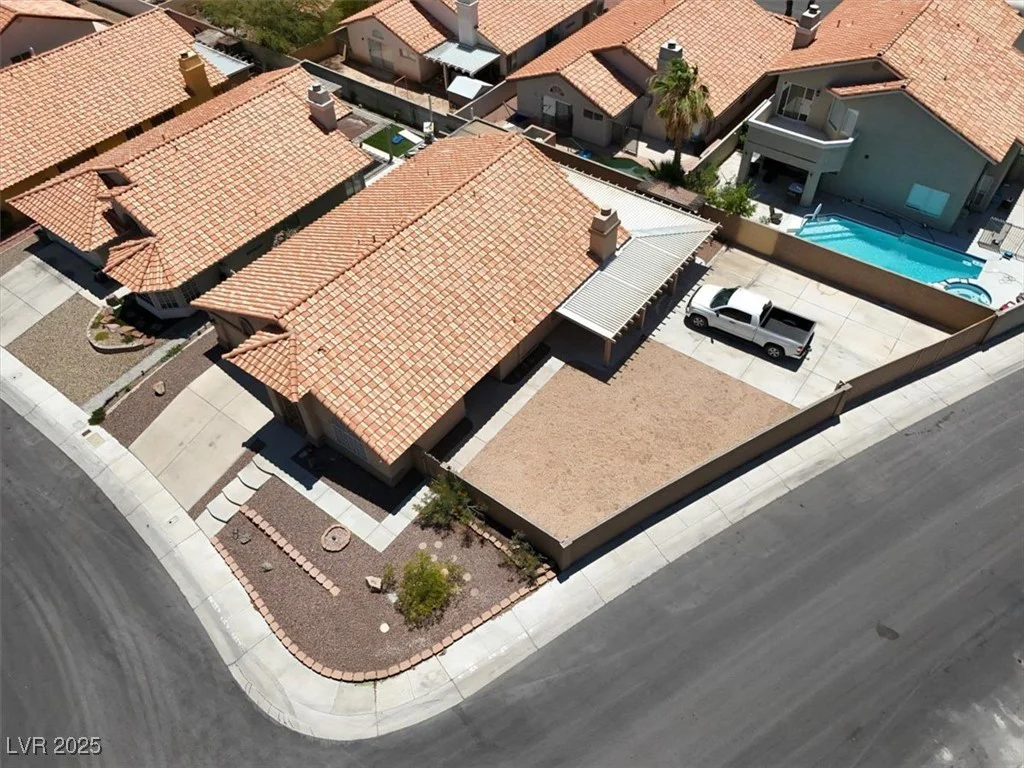 1613 Glenrosa, North Las Vegas, NV 89031