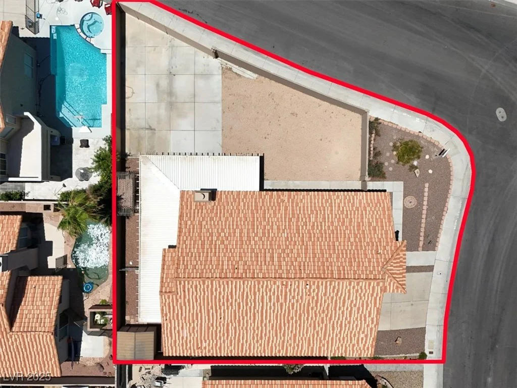 1613 Glenrosa, North Las Vegas, NV 89031