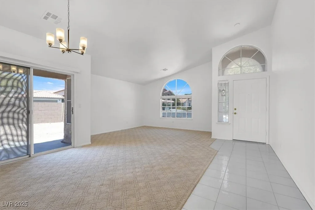1613 Glenrosa, North Las Vegas, NV 89031