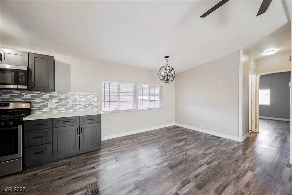 6039 Yellowstone, Las Vegas, NV 89156